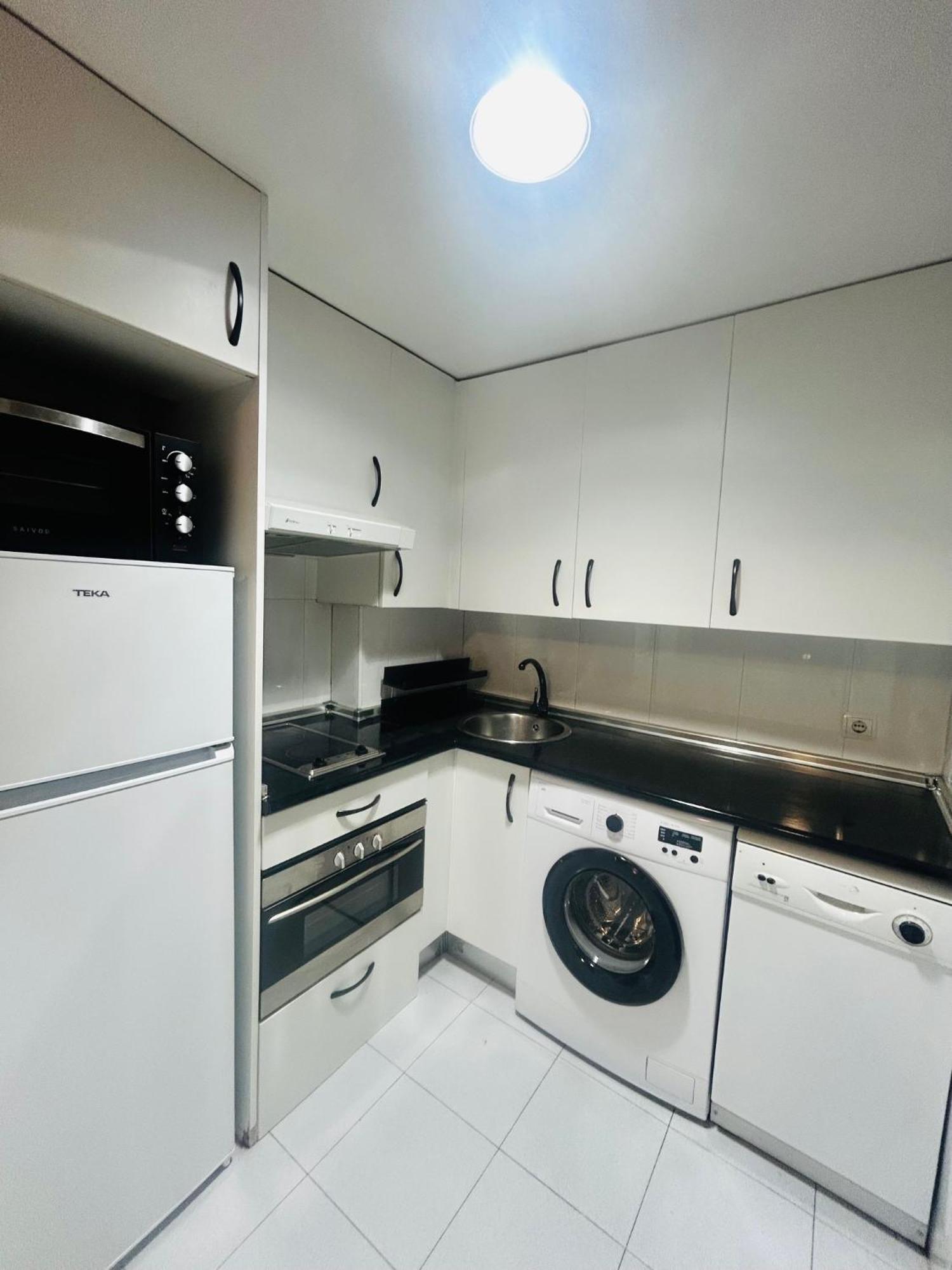 Apartamento Belfast Con Wifi, Piscina Y Netflix Madrid Kültér fotó